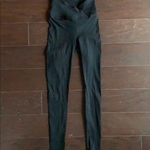 Year of Ours V-waist ribbed leggings